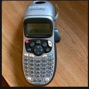 Label maker Dymo Letratag LT-100H Handheld  - 1970941, one roll of tape included